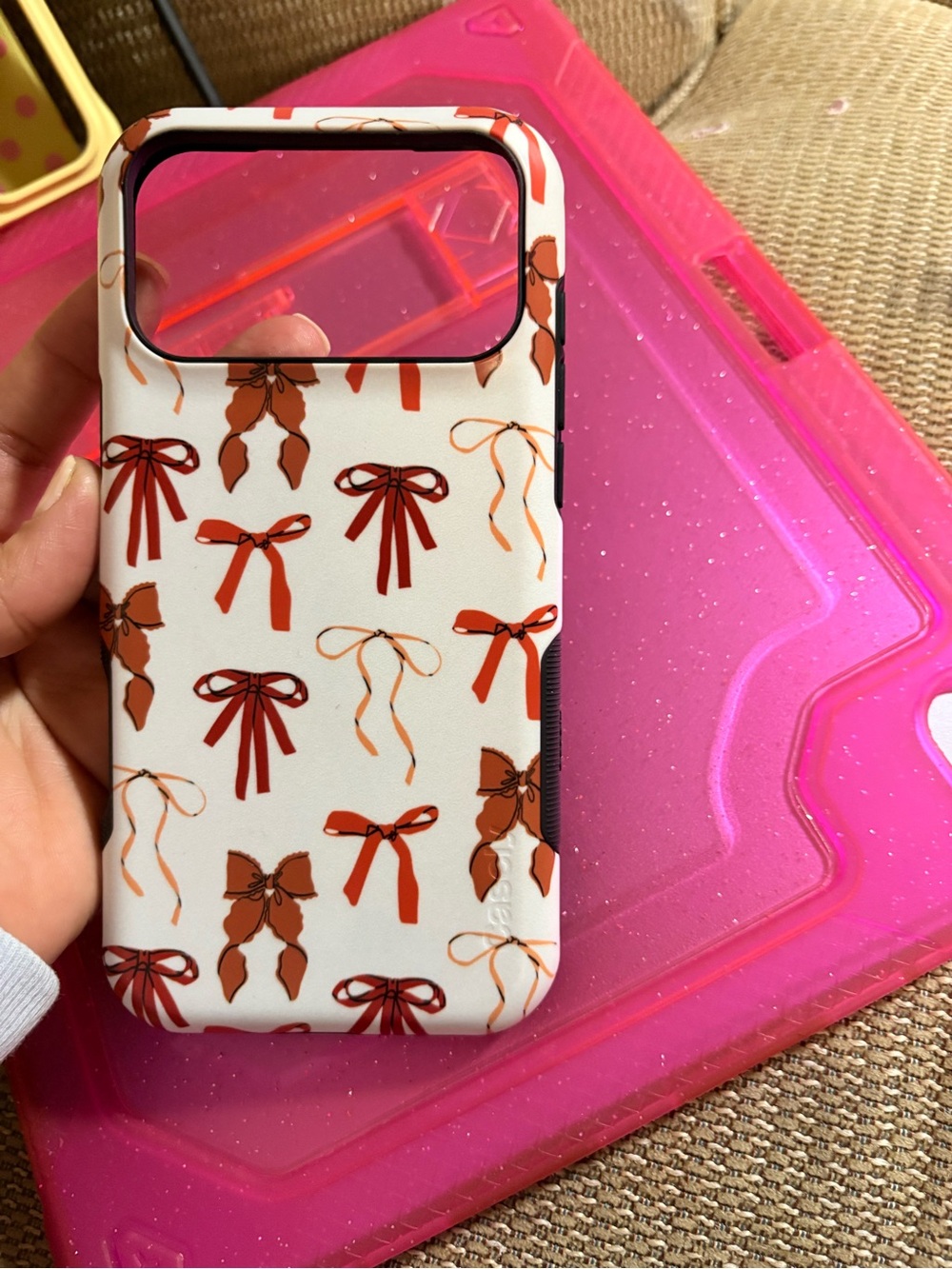 Stylish Bow Pattern Phone Case - White with Red & Brown Bows